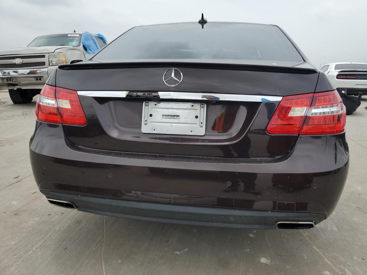 WDDHF8HB7BA433226 2011 Mercedes-Benz E 350 4Matic