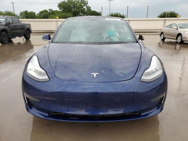 5YJ3E1EB5KF392010 2019 Tesla Model 3