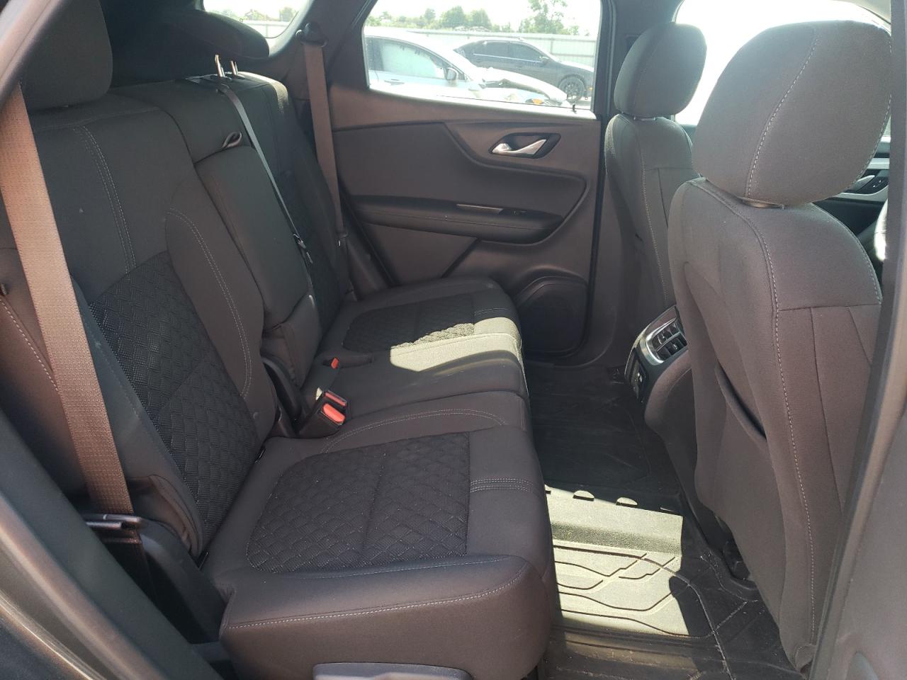 3GNKBGRS7KS643299 2019 Chevrolet Blazer 2Lt