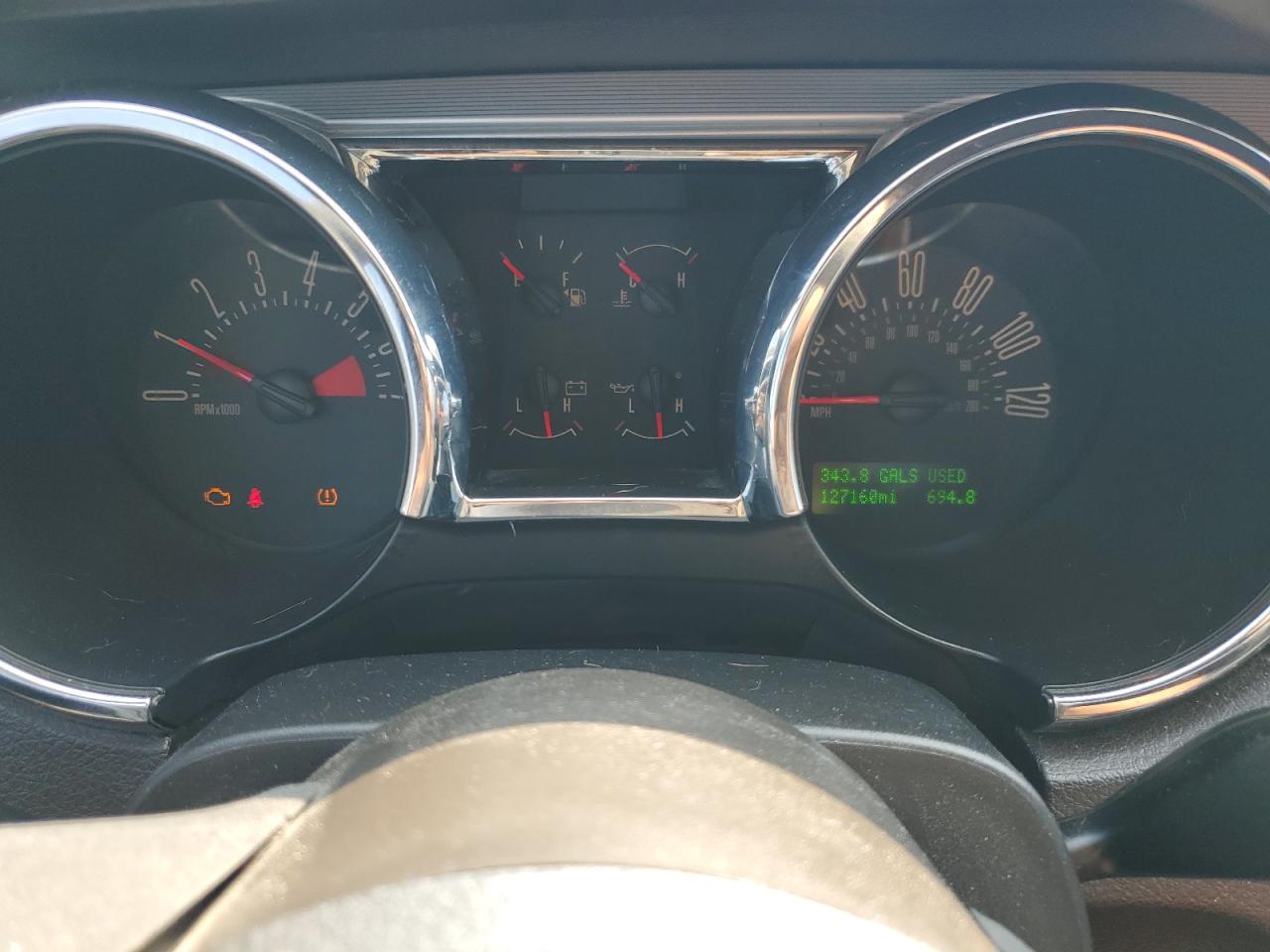 1ZVHT80NX85160533 2008 Ford Mustang