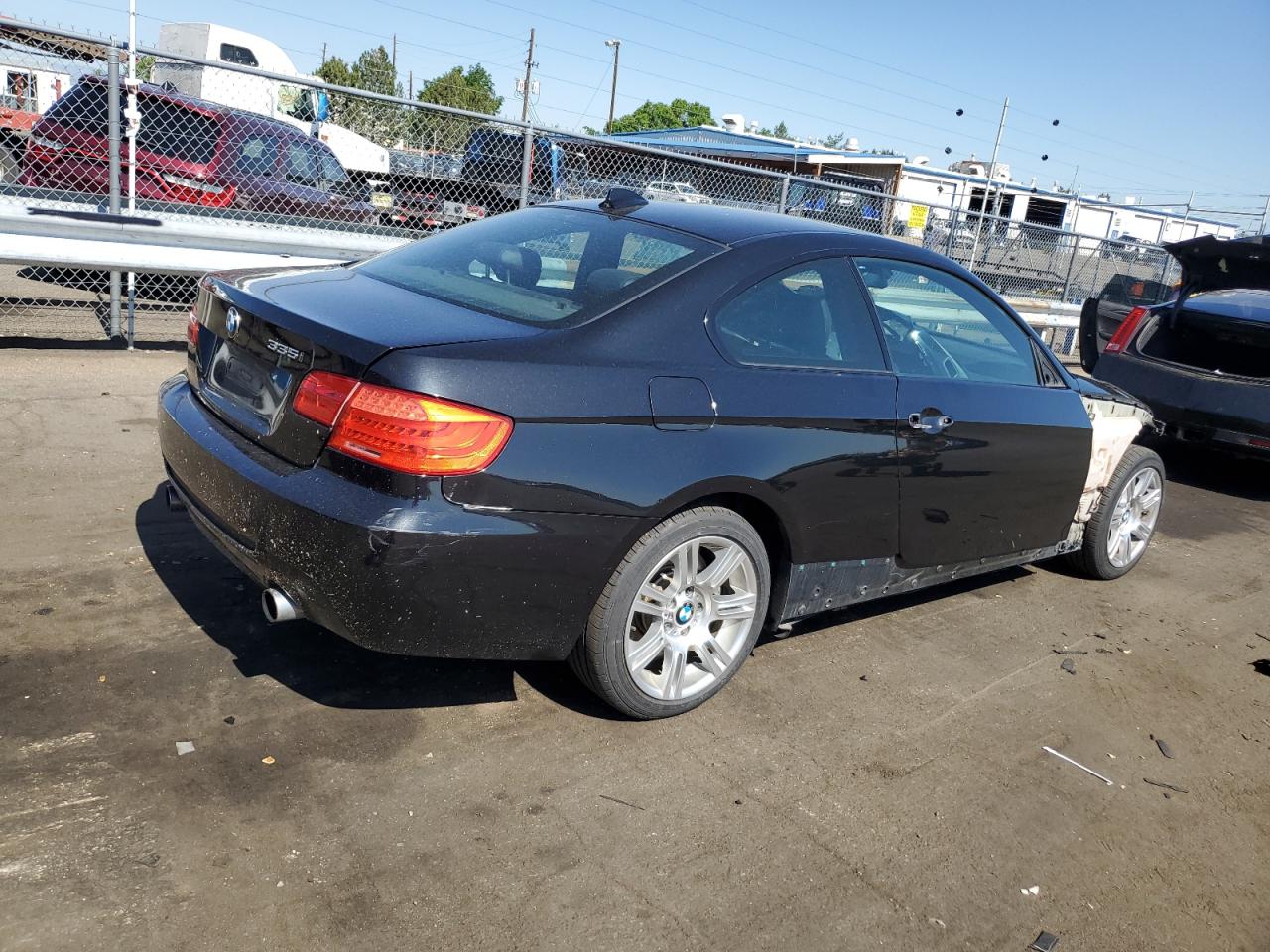 2012 BMW 335 Xi vin: WBAKF9C50CE859483