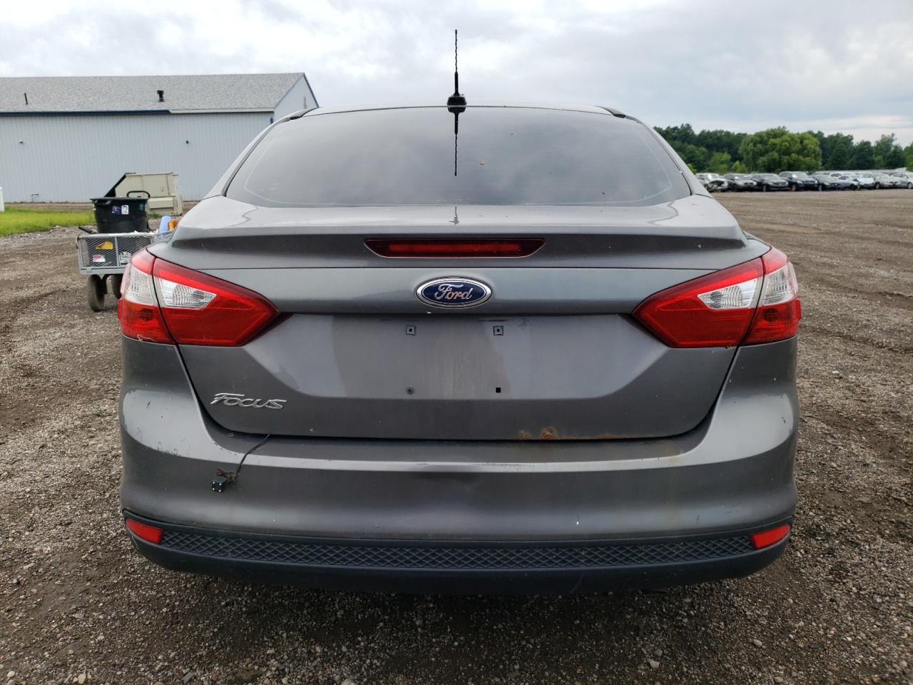 2012 Ford Focus S vin: 1FAHP3E24CL306864