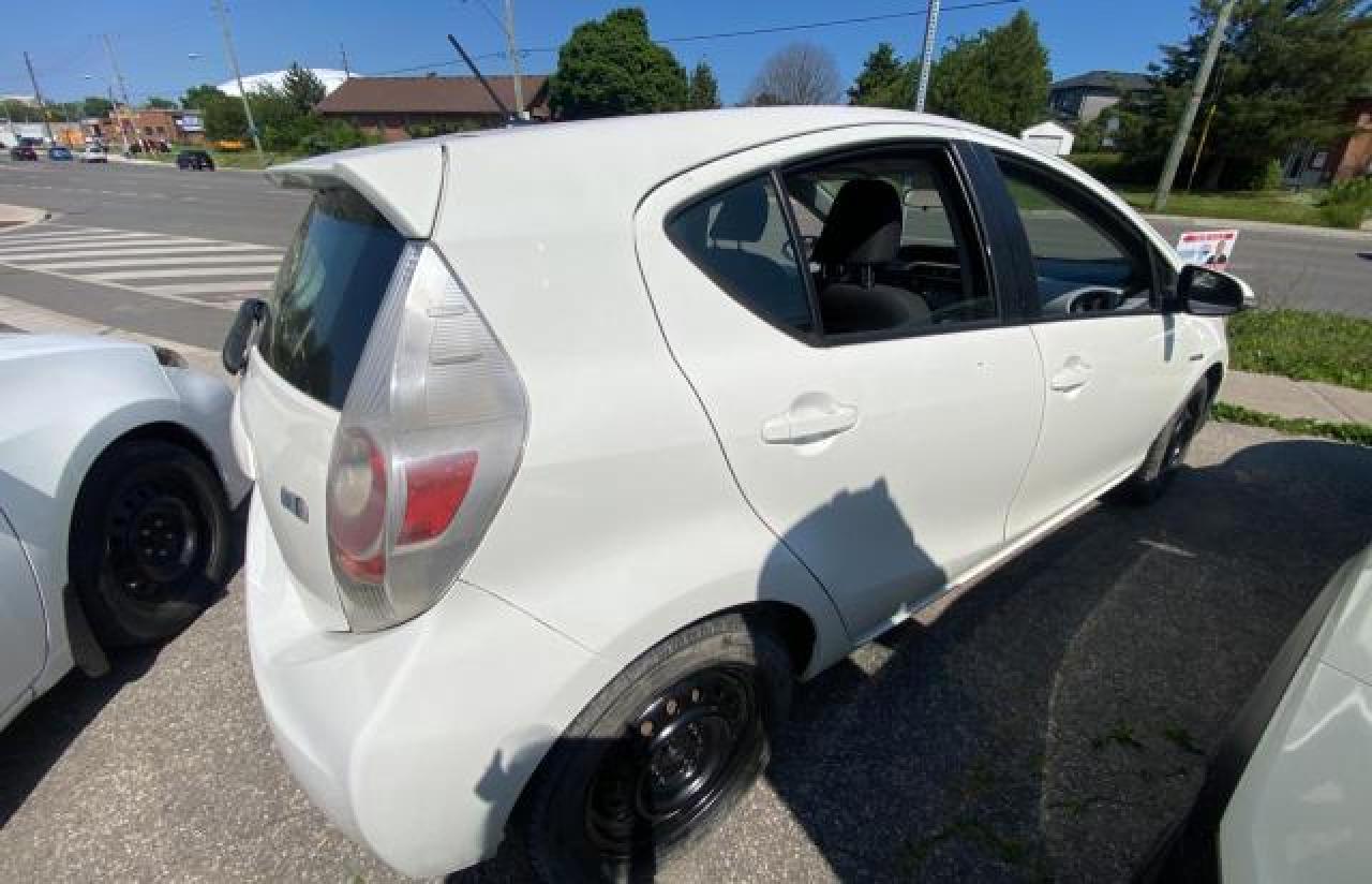 JTDKDTB30C1512457 2012 Toyota Prius C