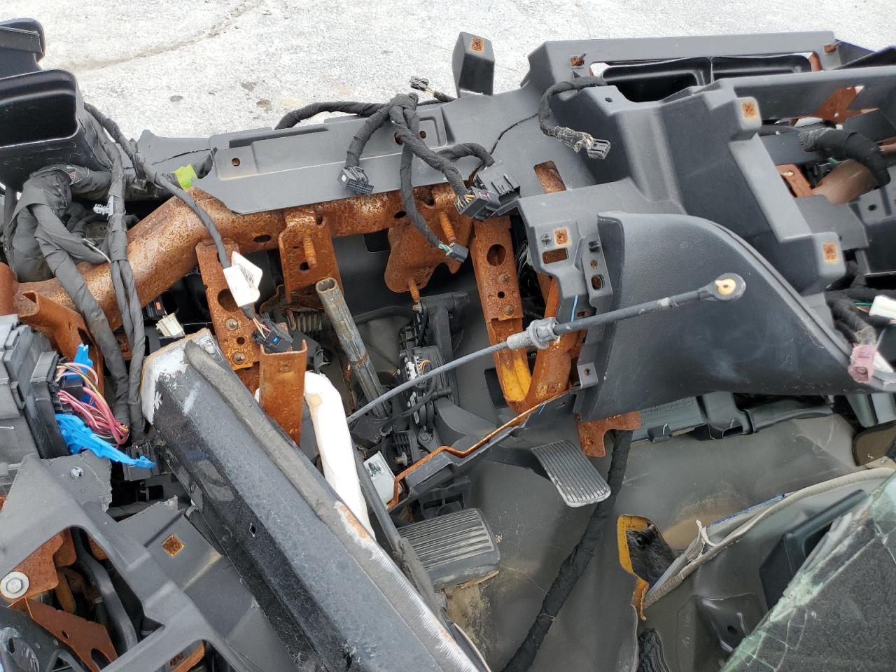 1GNSKCE08BR399288 2011 Chevrolet Tahoe K1500 Ltz