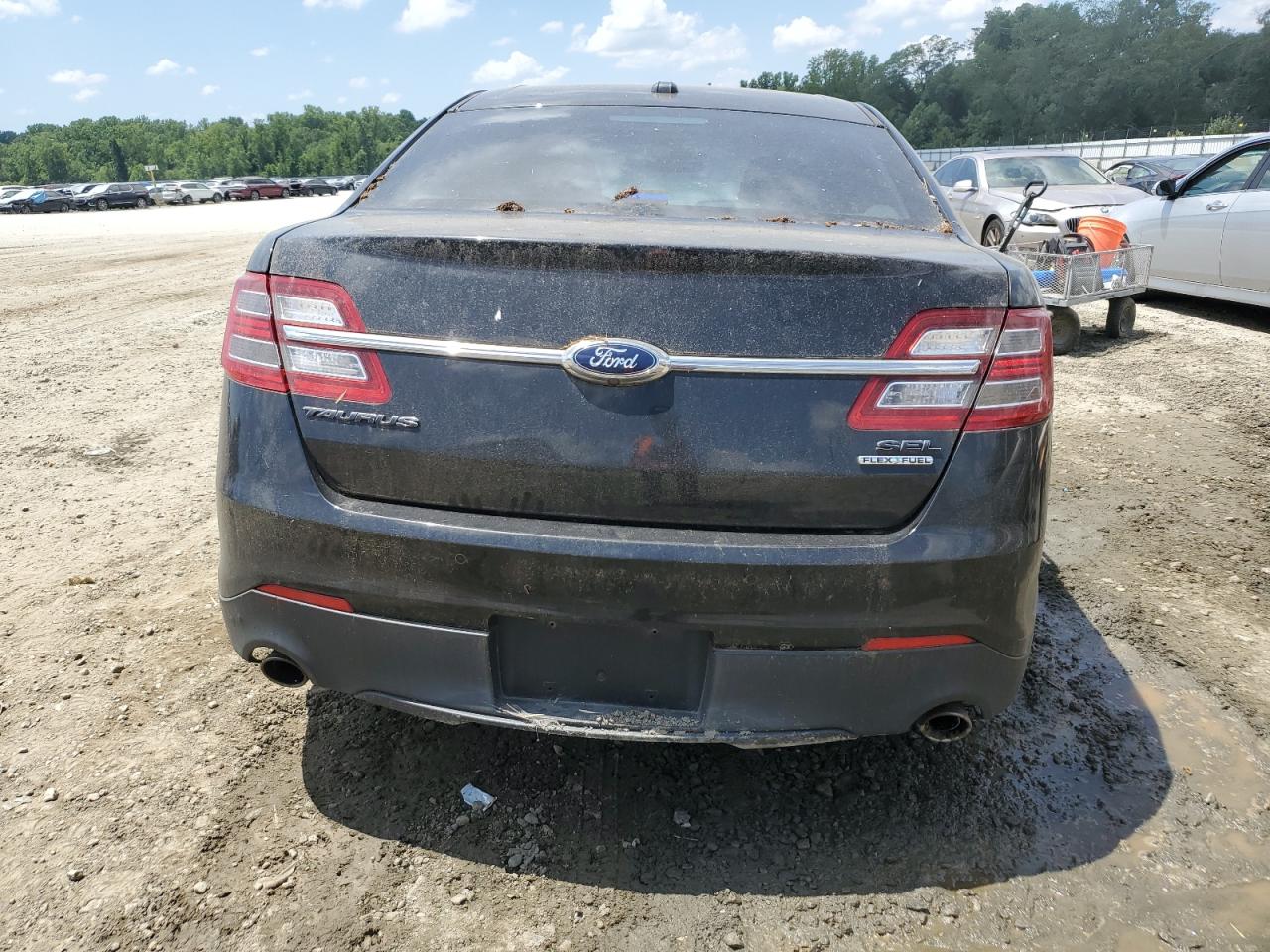 1FAHP2E88EG133537 2014 Ford Taurus Sel