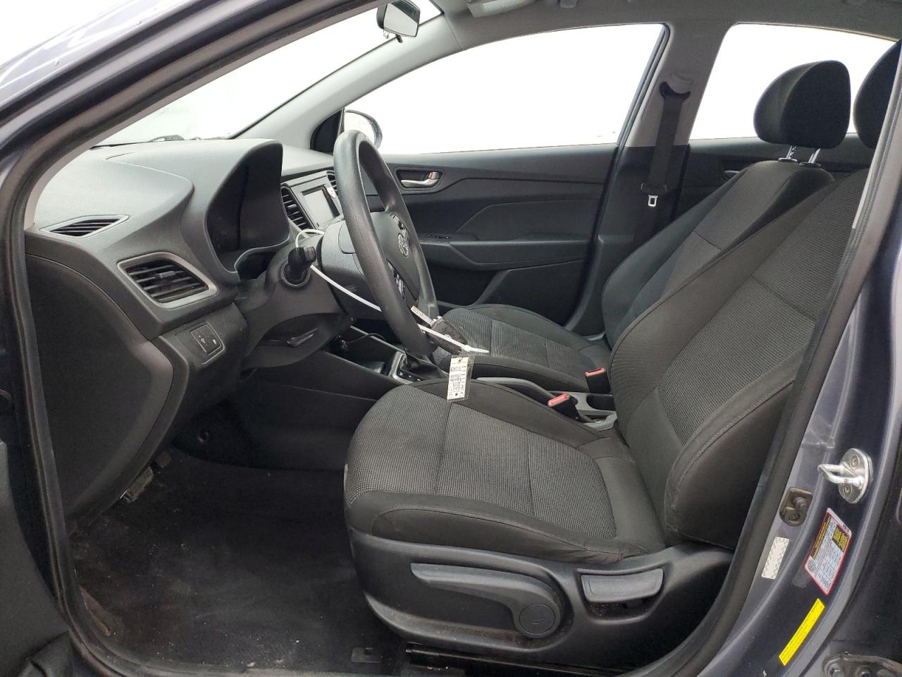 3KPC24A38KE075174 2019 Hyundai Accent Se