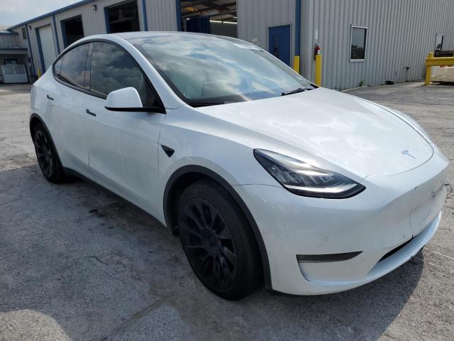 2022 Tesla Model Y VIN: 7SAYGAEE8NF383772 Lot: 57999014