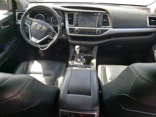 2018 Toyota Highlander Se VIN: 5TDJZRFHXJS526744 Lot: 57610144