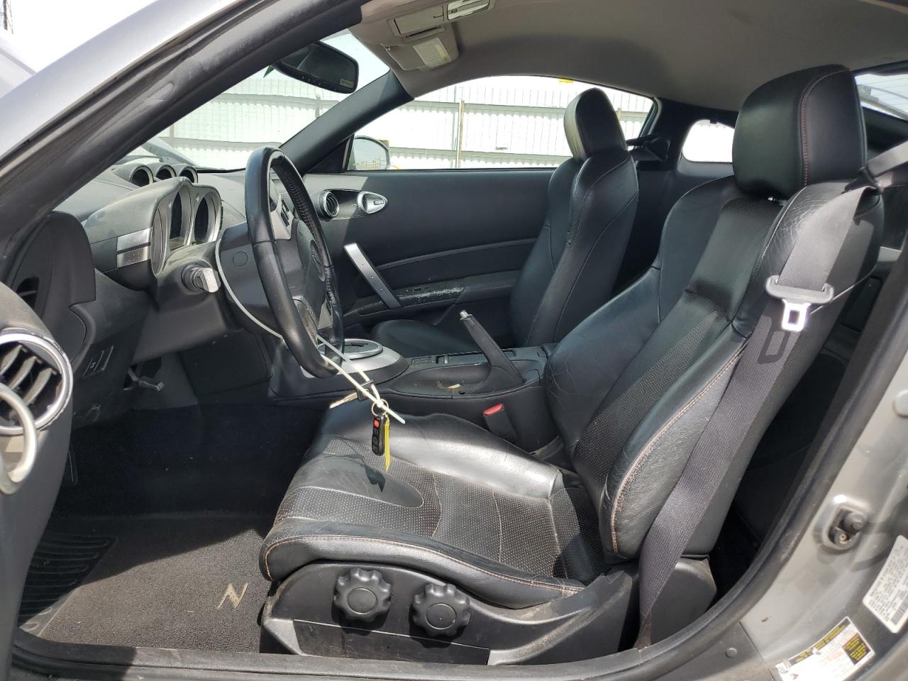 JN1AZ34D56M303238 2006 Nissan 350Z Coupe