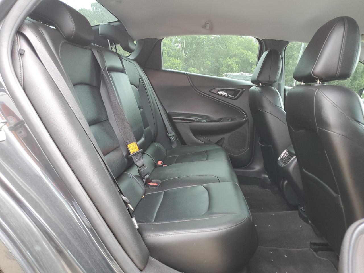 1G1ZE5ST2HF252802 2017 Chevrolet Malibu Lt