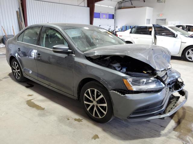 2018 VOLKSWAGEN JETTA SE - 3VWDB7AJ3JM229215