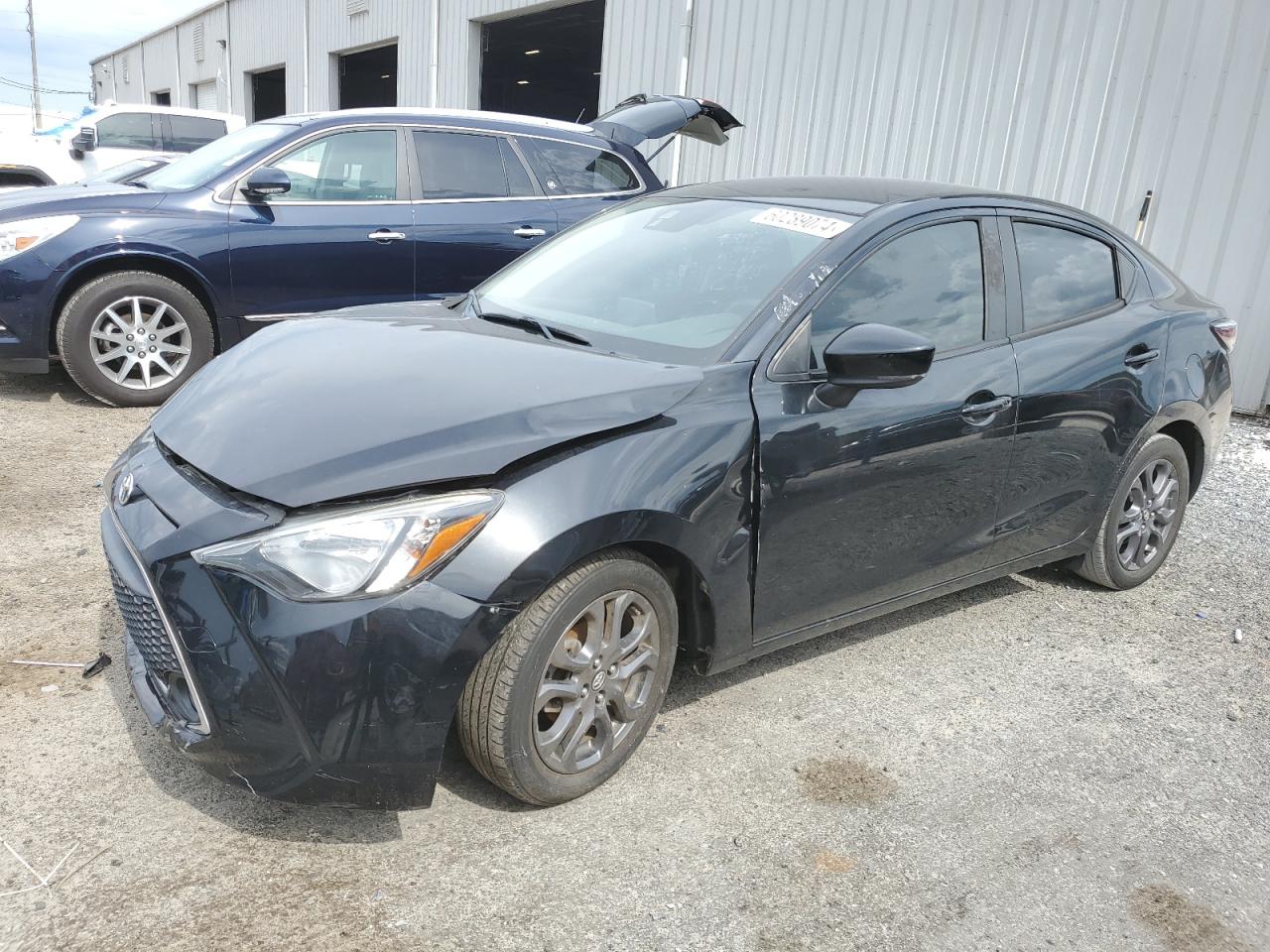 3MYDLBYVXKY506059 2019 Toyota Yaris L