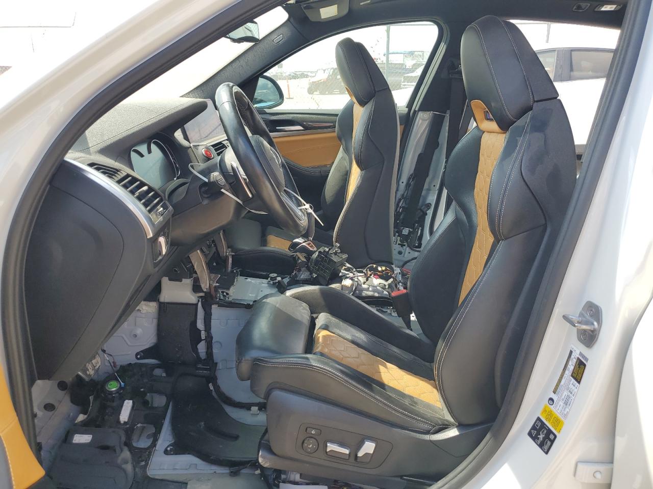 5YMUJ0C03LLA99775 2020 BMW X4 M Competition