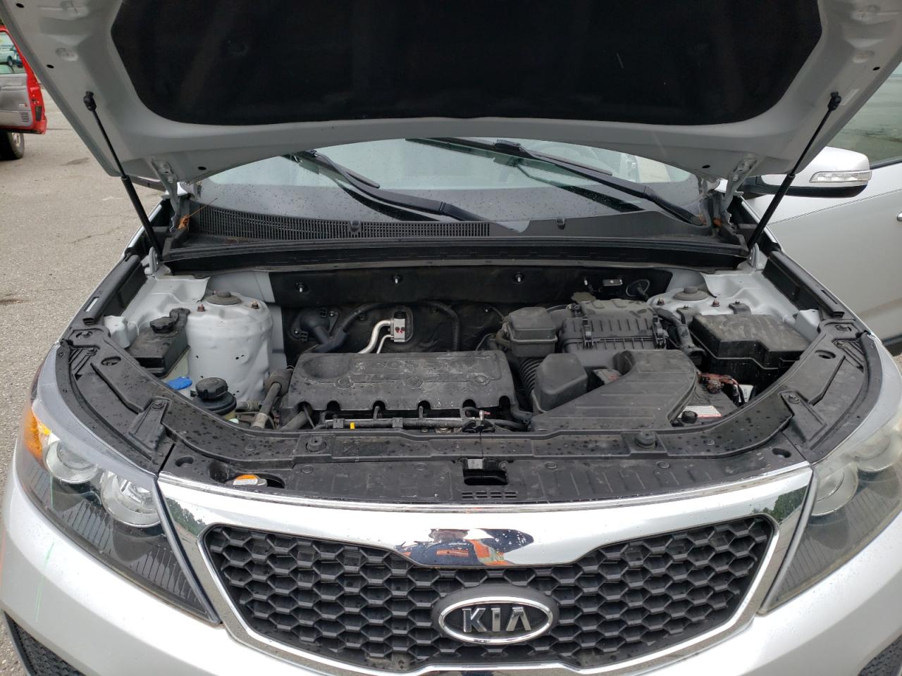 5XYKT3A11BG138443 2011 Kia Sorento Base