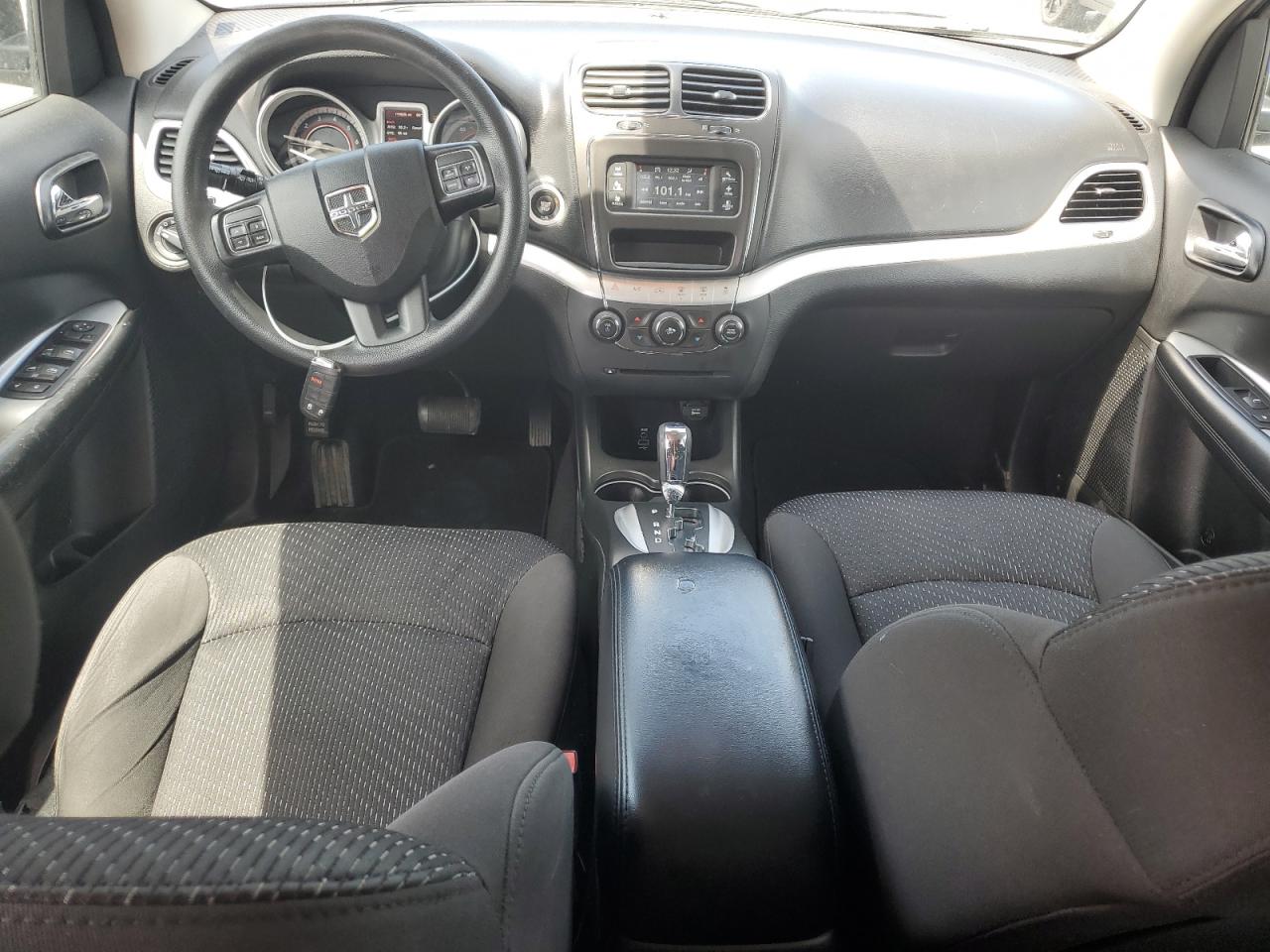 3C4PDCAB3HT606444 2017 Dodge Journey Se