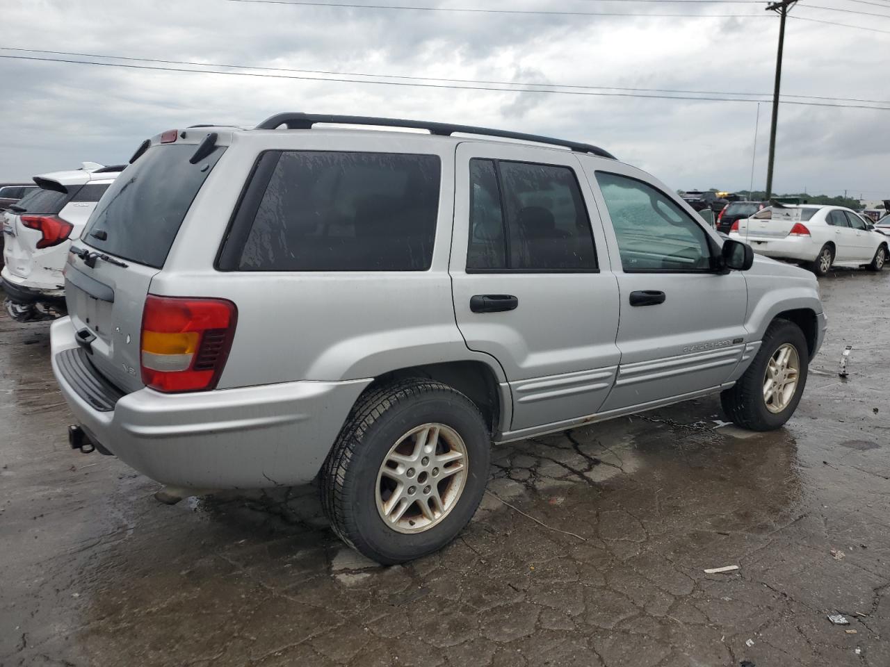 1J4GW48N24C166880 2004 Jeep Grand Cherokee Laredo