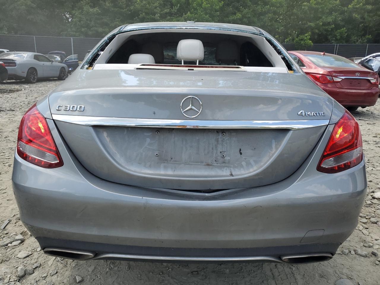 55SWF4KB8GU137499 2016 Mercedes-Benz C 300 4Matic