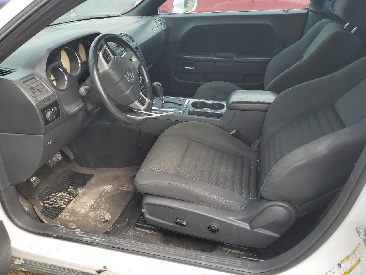 2B3CJ4DG9BH576372 2011 Dodge Challenger