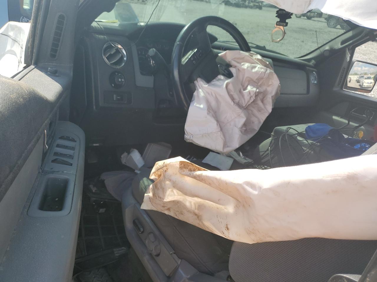 1FTFX1EF2DKF49301 2013 Ford F150 Super Cab