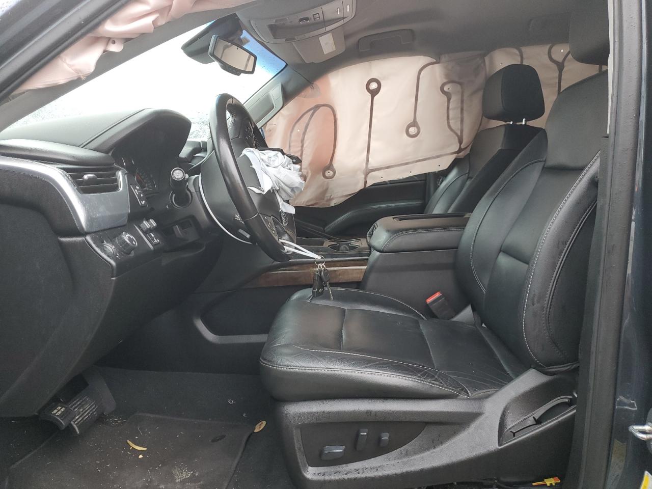 1GNSCBKC6KR187673 2019 Chevrolet Tahoe C1500 Lt