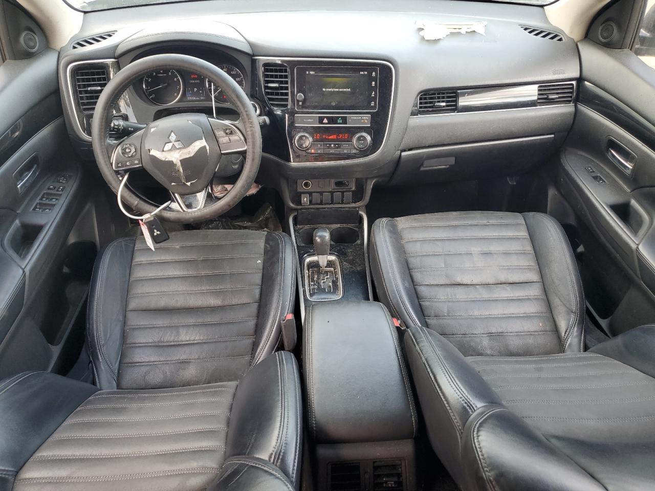 JA4AD3A33KZ044750 2019 Mitsubishi Outlander Se