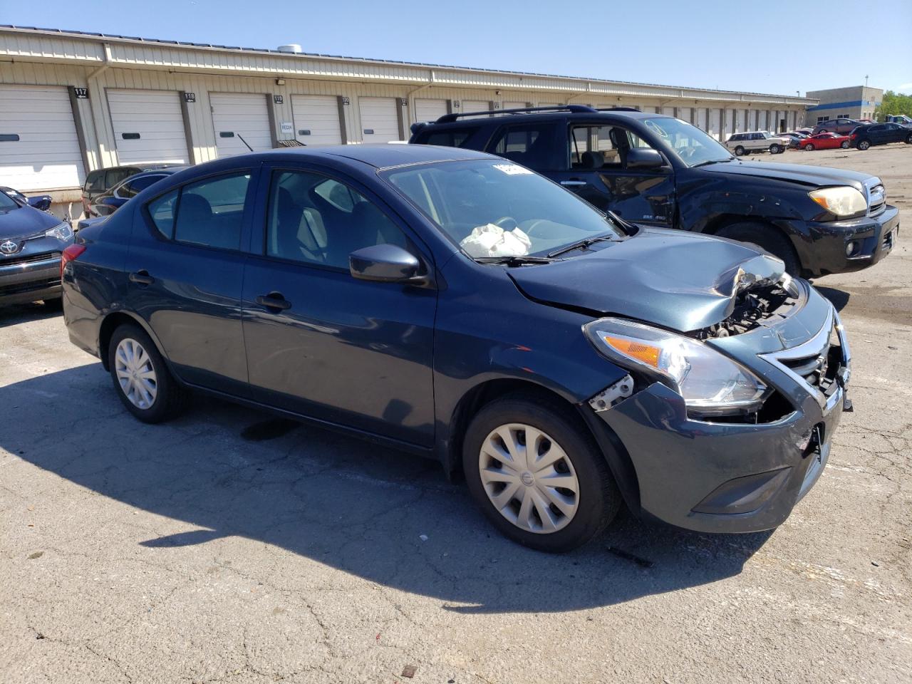 3N1CN7AP6GL849553 2016 Nissan Versa S