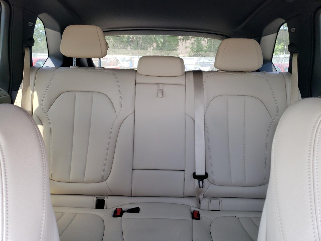 5UXCR6C53KLL35878 2019 BMW X5 xDrive40I