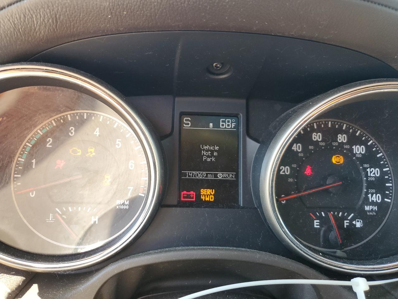 1C4RJFCT0DC523309 2013 Jeep Grand Cherokee Overland