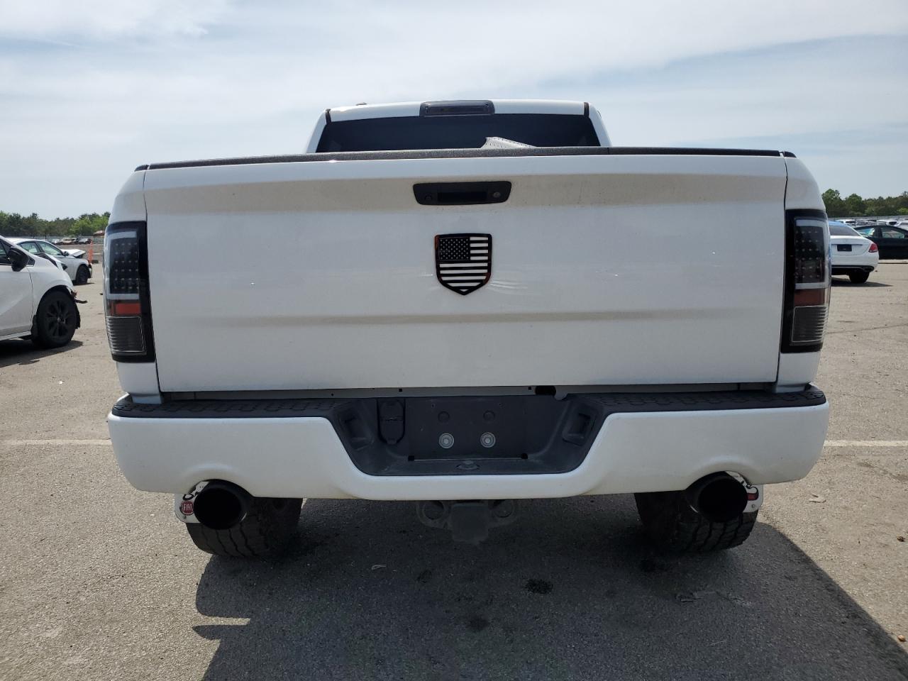 1C6RR7KT9HS694417 2017 Ram 1500 St