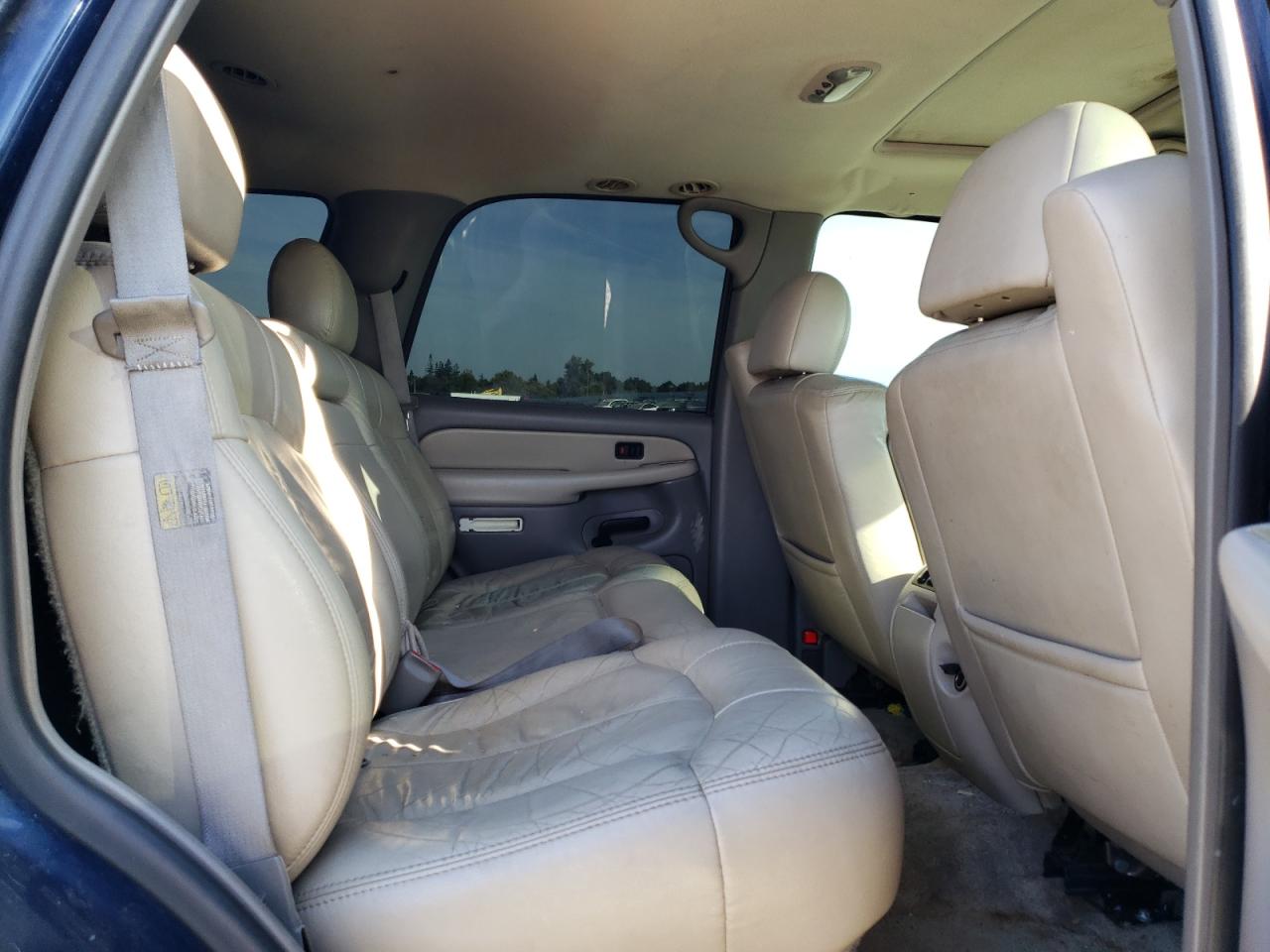 1GNEK13TX1J293548 2001 Chevrolet Tahoe K1500