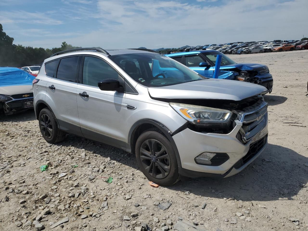 1FMCU9G9XHUE81837 2017 Ford Escape Se