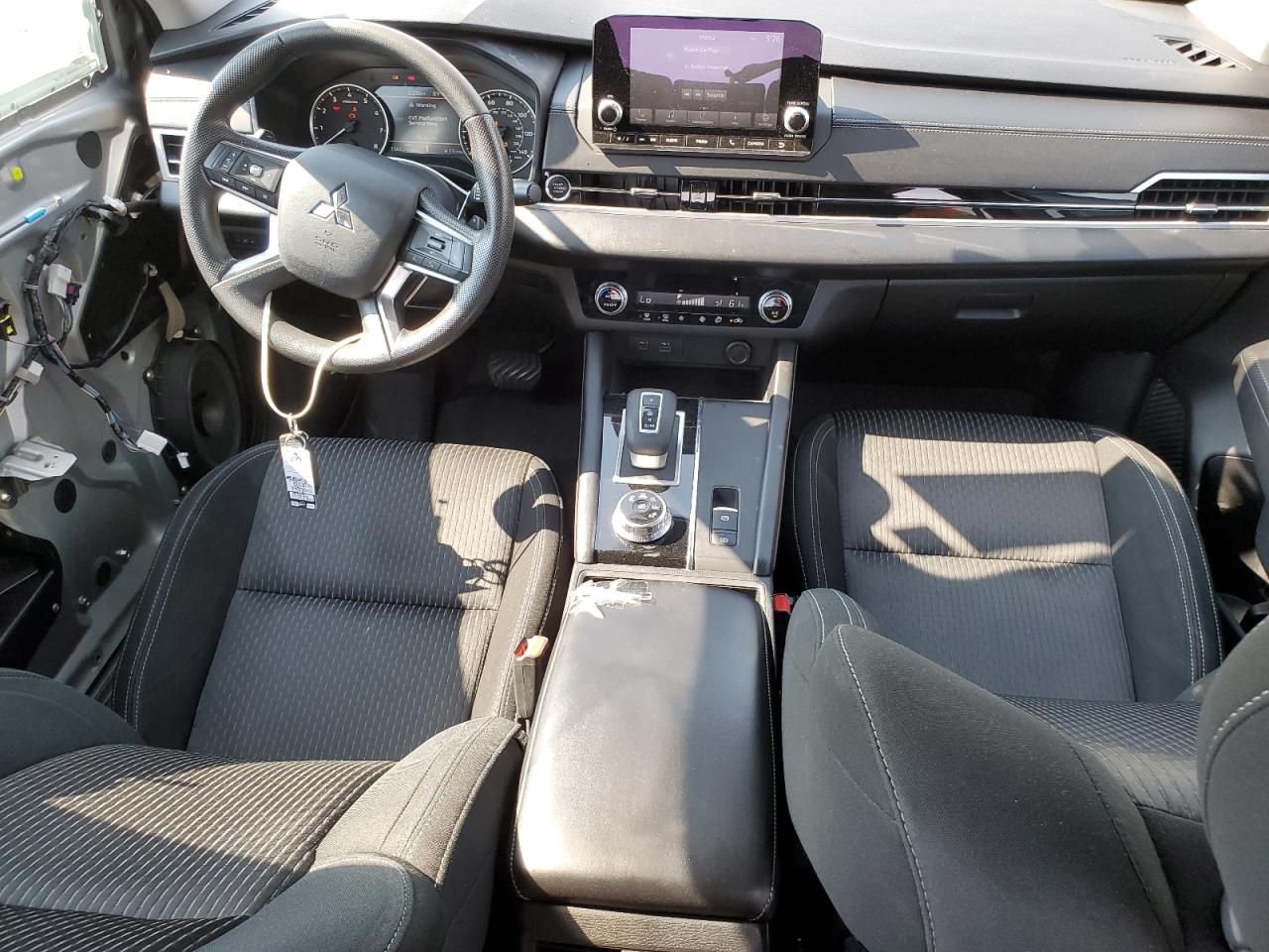 JA4J3TA8XNZ030024 2022 Mitsubishi Outlander Es