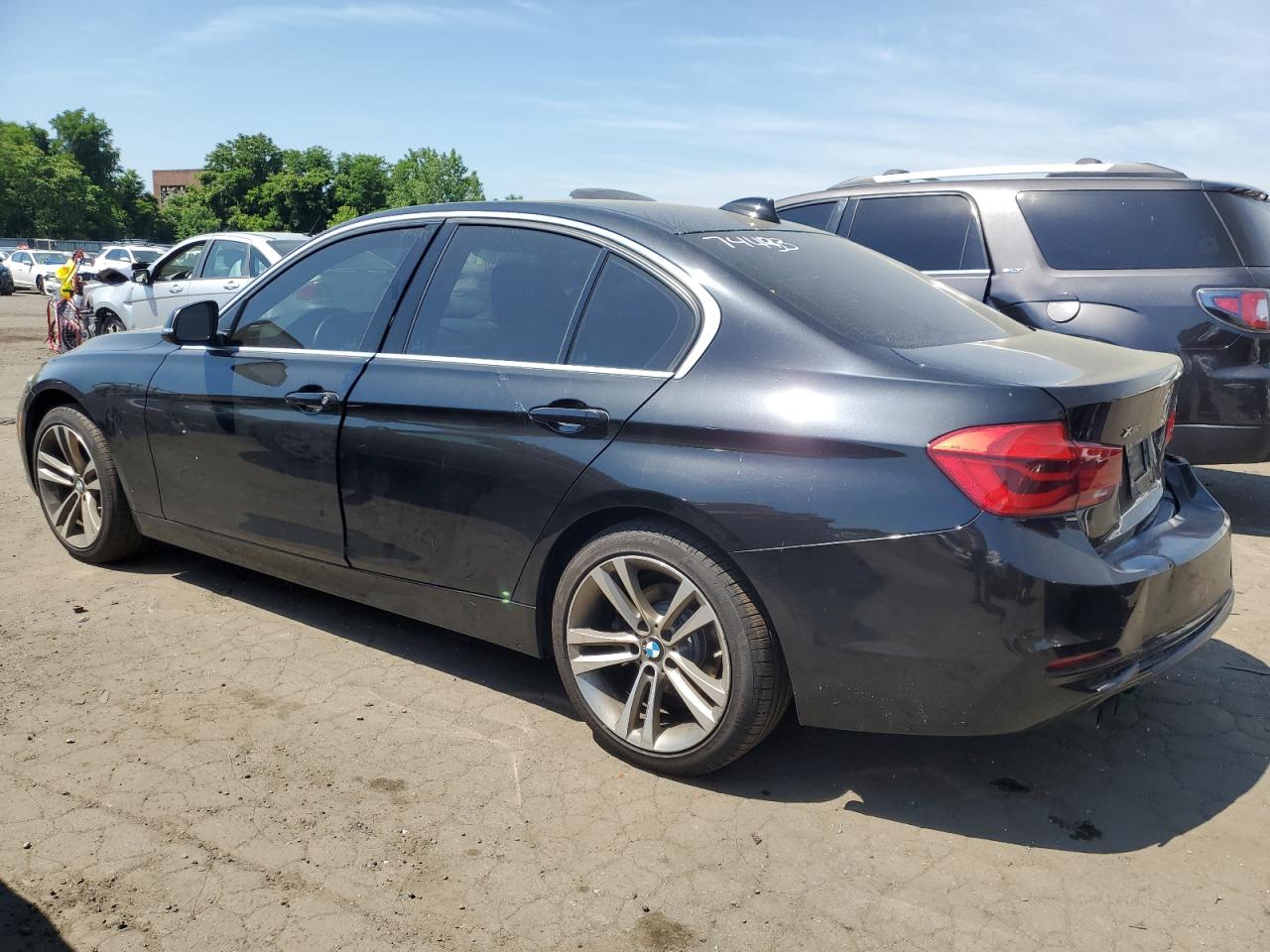 WBA8D9C54JEB35831 2018 BMW 330 Xi