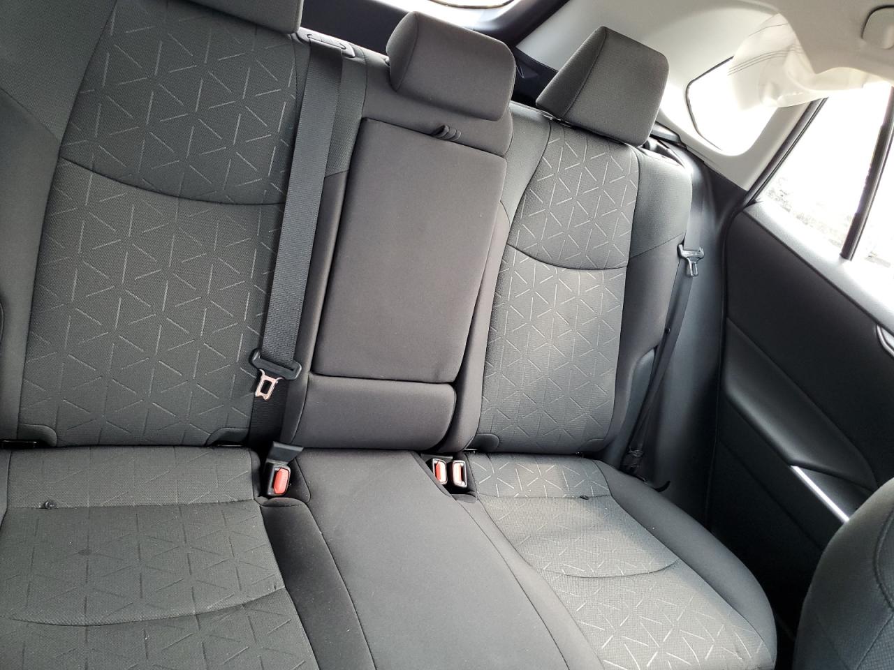 2T3W1RFV0NW231093 2022 Toyota Rav4 Xle