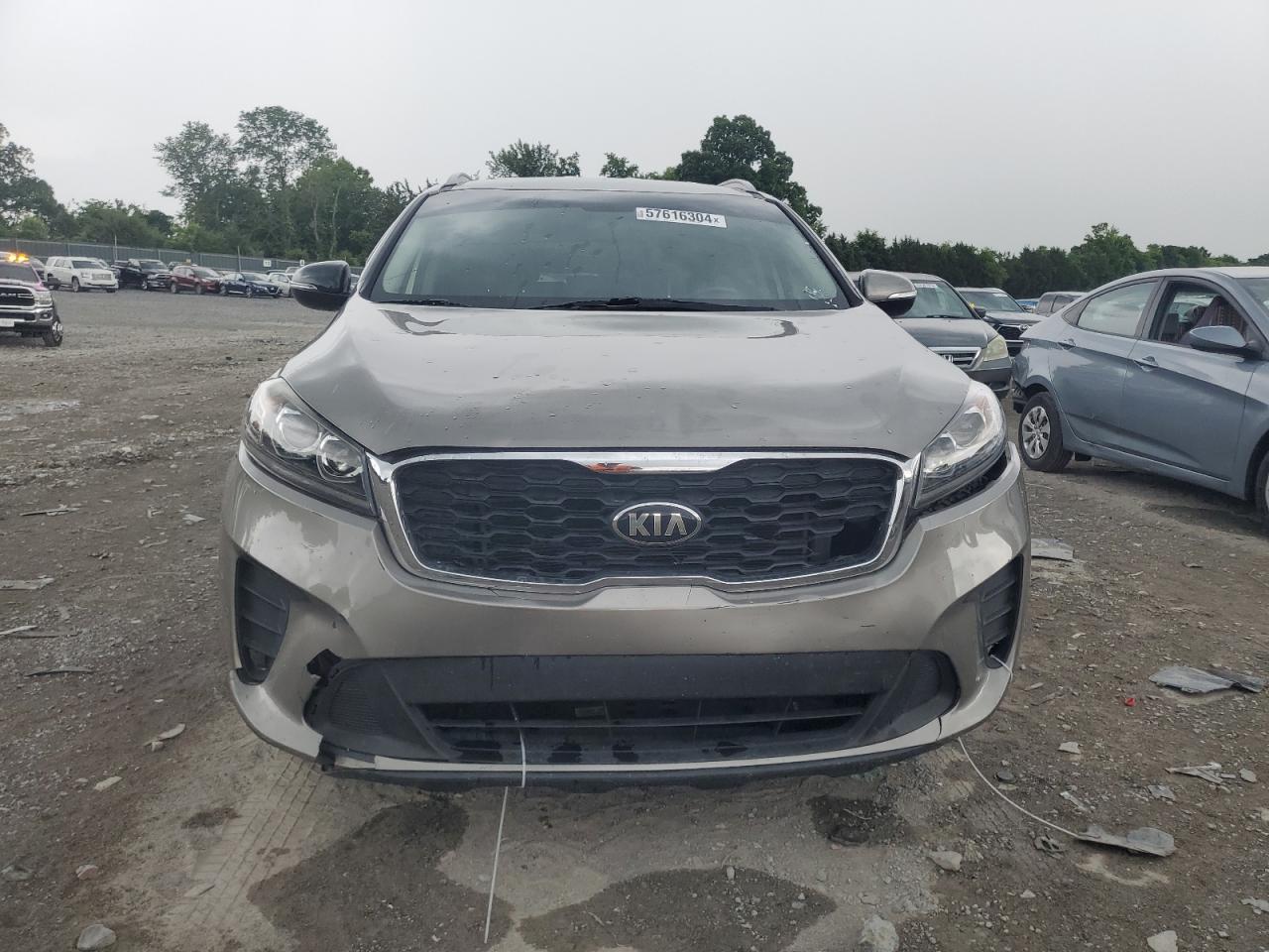 2019 Kia Sorento L vin: 5XYPG4A38KG526559