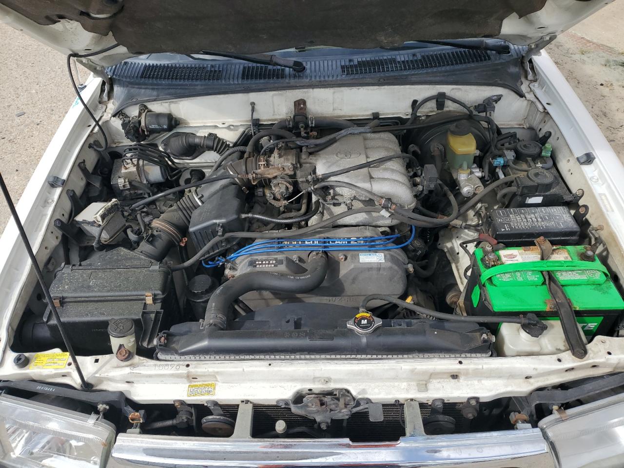 JT3GN86R2Y0141379 2000 Toyota 4Runner Sr5