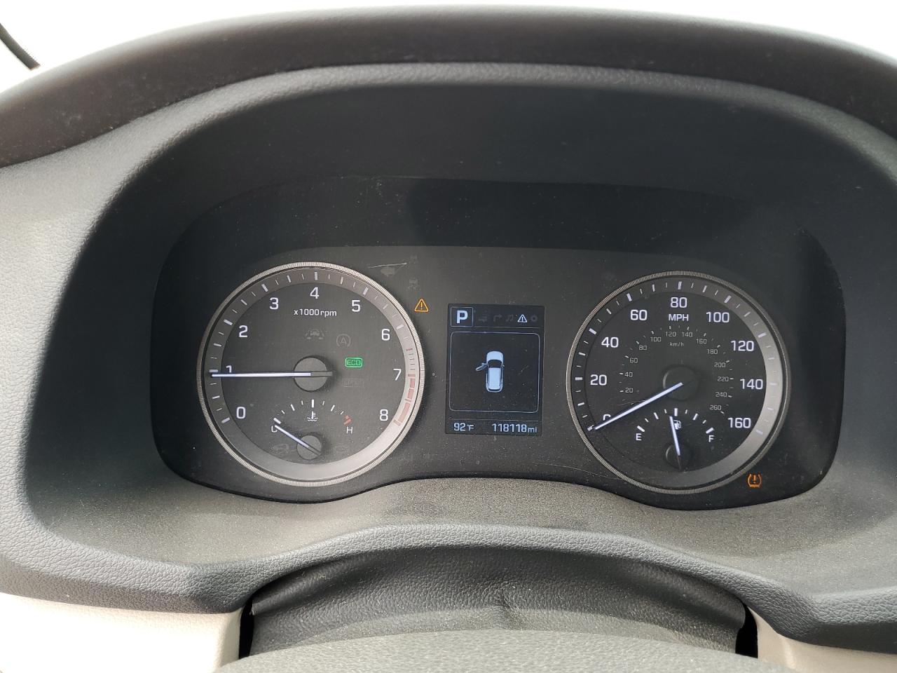 KM8J33A24GU156974 2016 Hyundai Tucson Limited