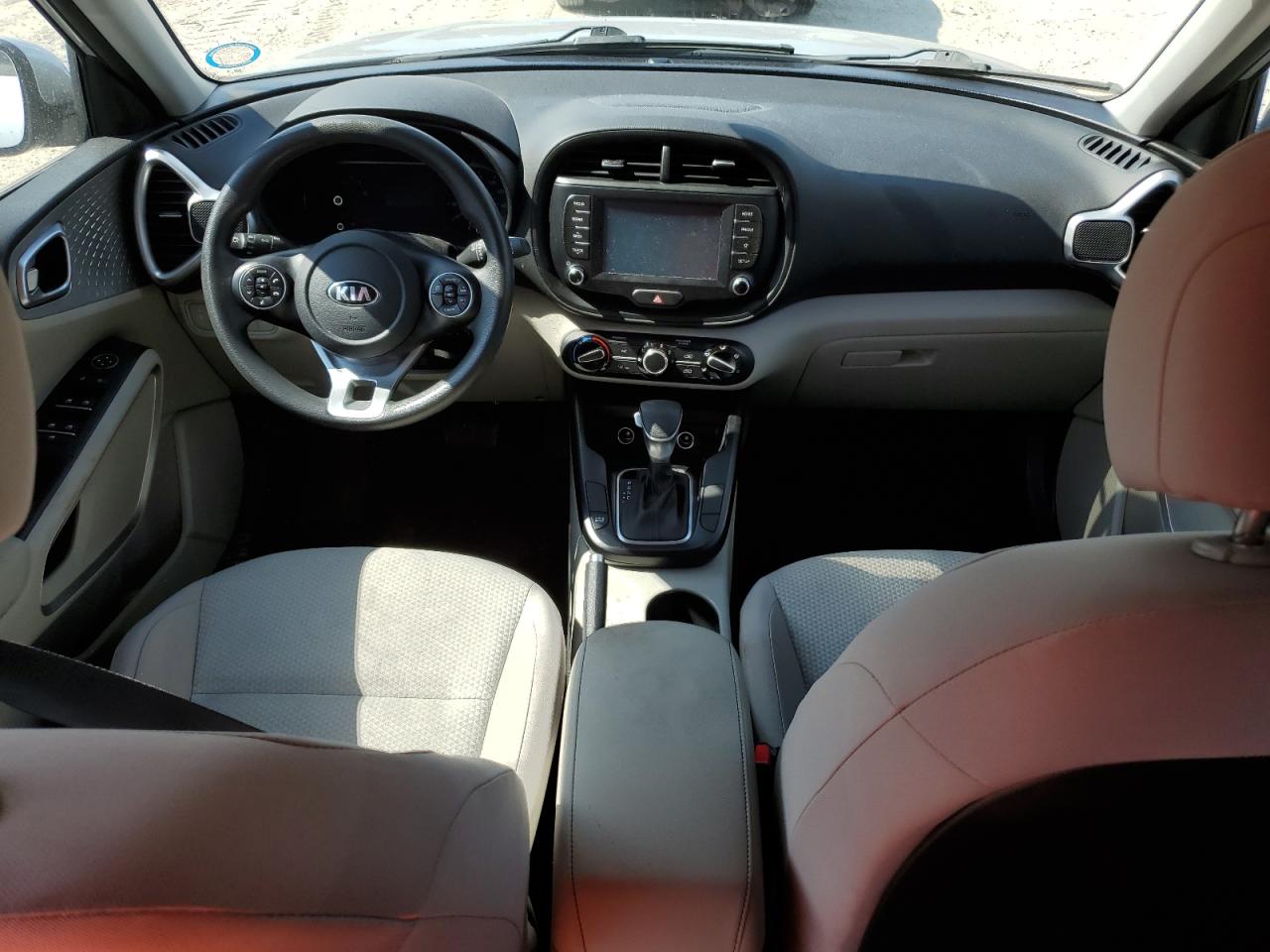 KNDJ23AU8M7762121 2021 Kia Soul Lx