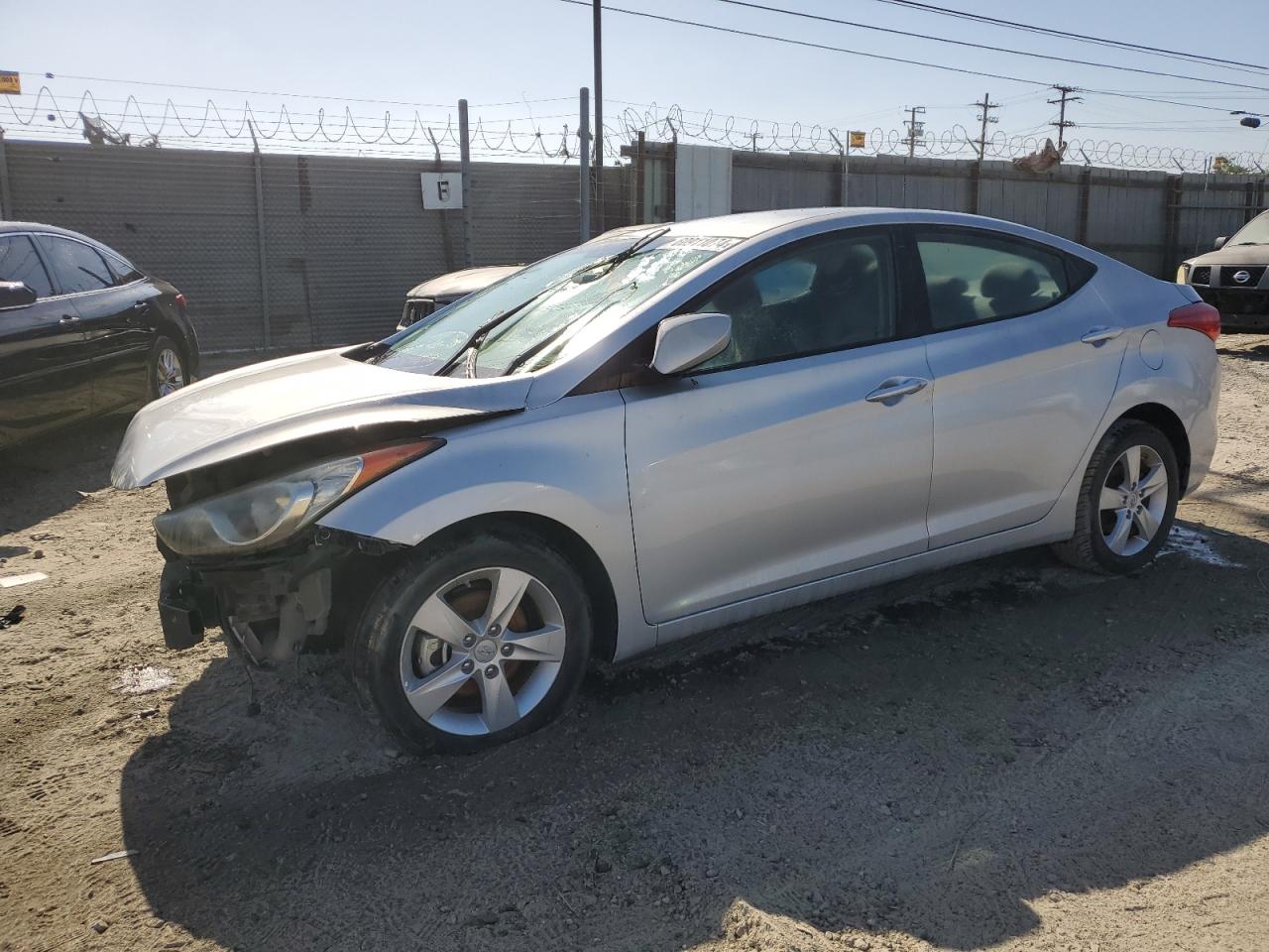 5NPDH4AE2DH370225 2013 Hyundai Elantra Gls