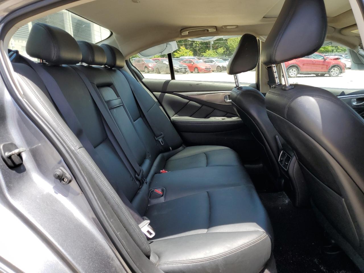 JN1CV7AR7GM250104 2016 Infiniti Q50 Base