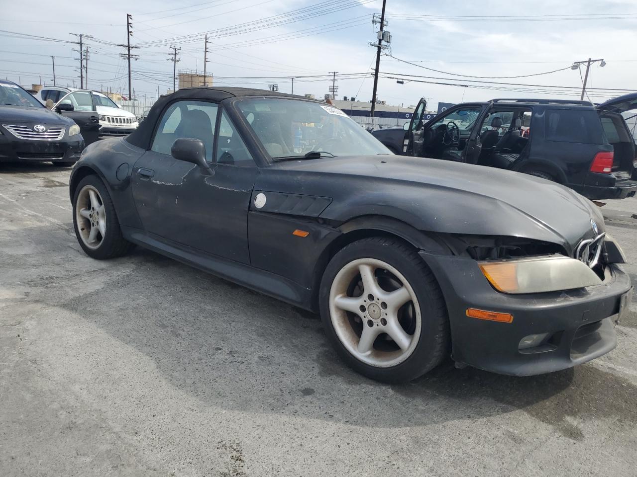 4USCJ3327WLC13167 1998 BMW Z3 2.8