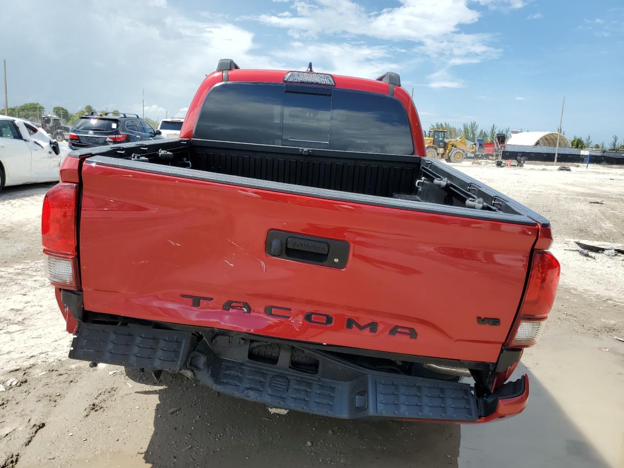 5TFCZ5AN9KX175593 2019 Toyota Tacoma Double Cab