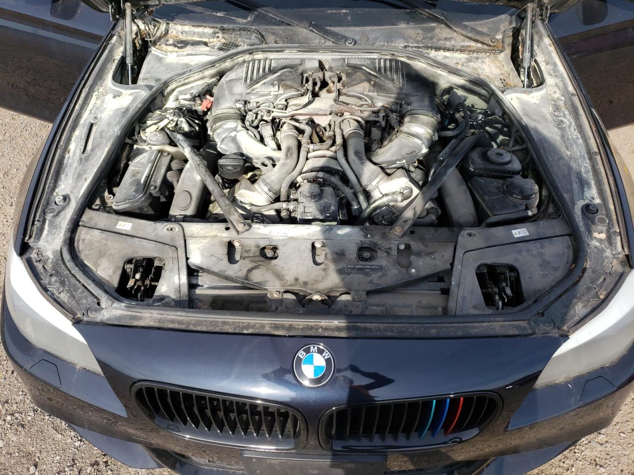 WBAFU9C58CC788097 2012 BMW 550 Xi