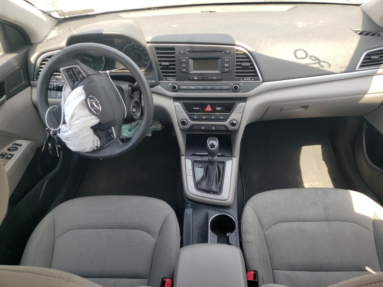 2018 Hyundai Elantra Se vin: KMHD74LF0JU577413