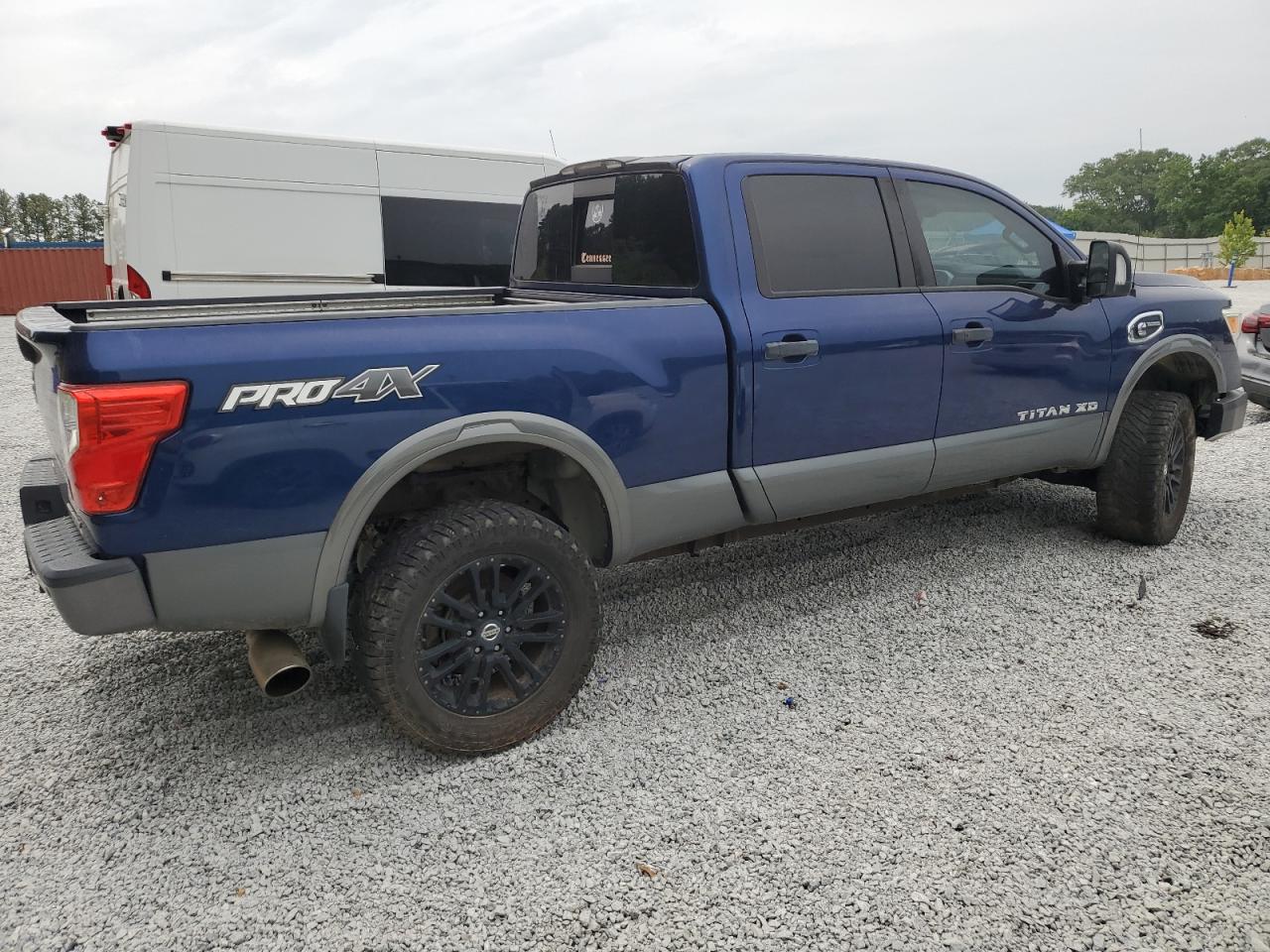 2016 Nissan Titan Xd Sl vin: 1N6BA1F41GN511765