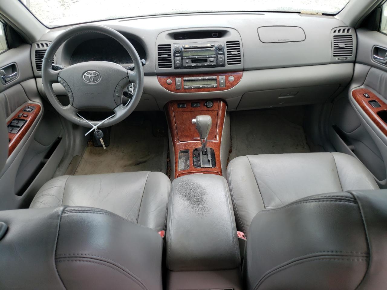 4T1BF30K15U106494 2005 Toyota Camry Le