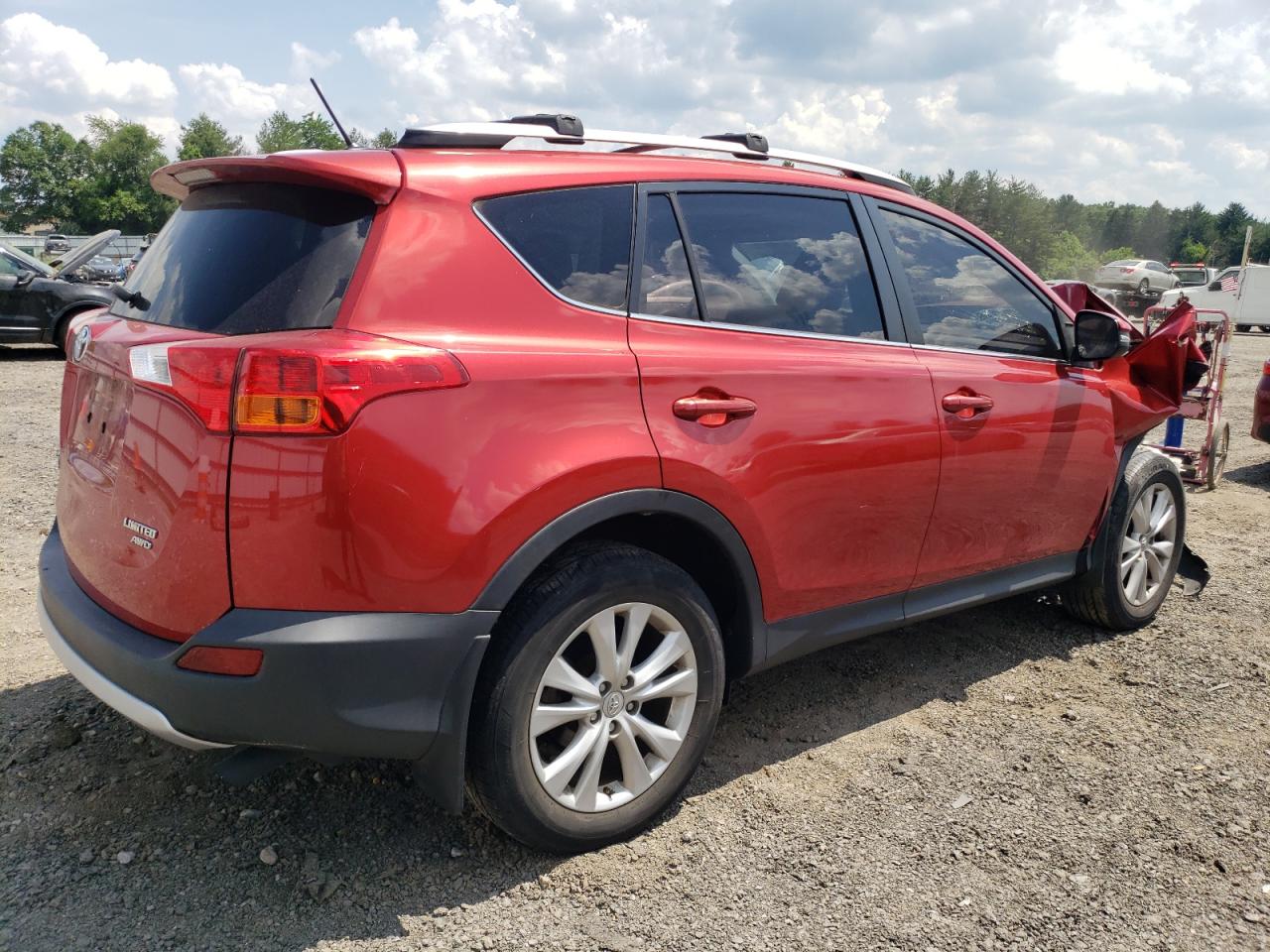 2015 Toyota Rav4 Limited vin: JTMDFREV7FJ045822