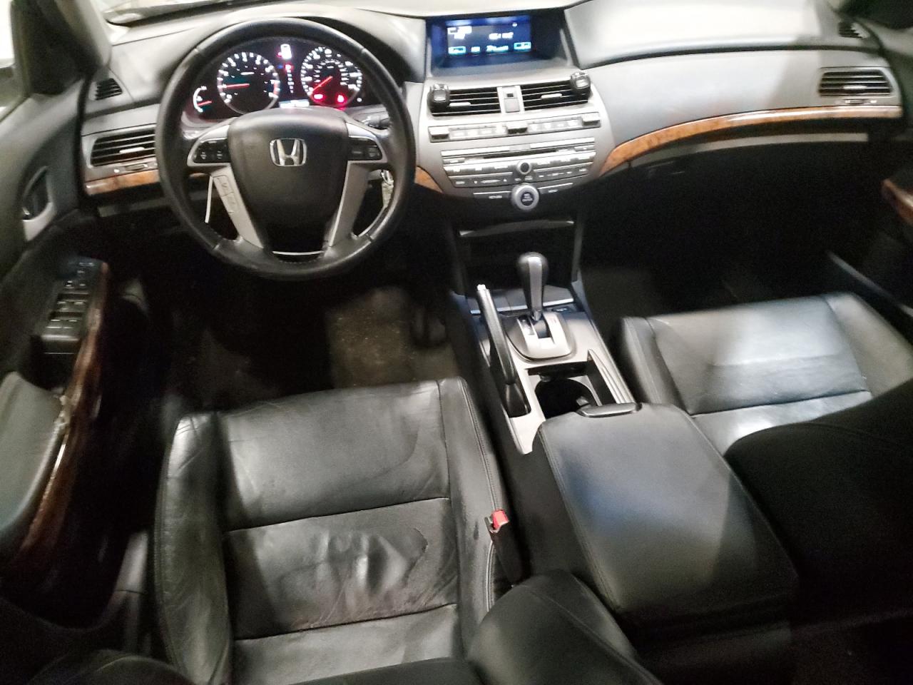 1HGCP2F84BA010496 2011 Honda Accord Exl
