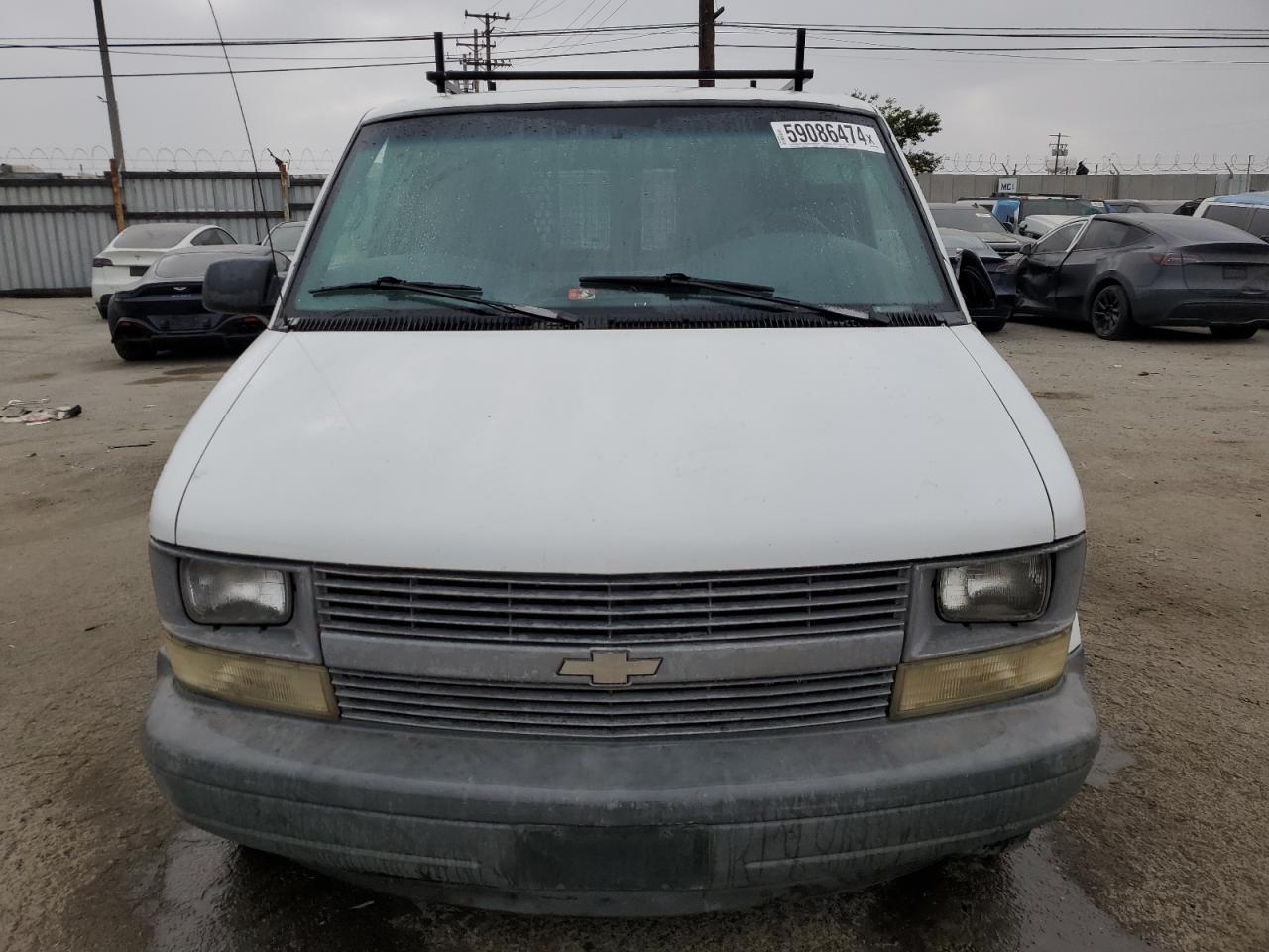 1GCDM19W81B125112 2001 Chevrolet Astro