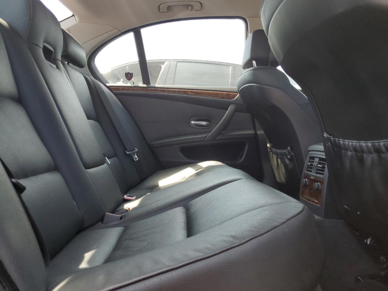 WBANU53588CT17157 2008 BMW 528 I